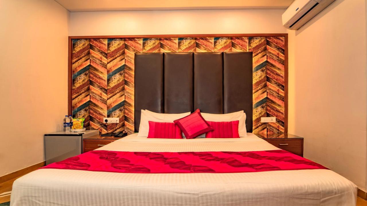 Uddhav Vilas A Family Hotel Udaipur Exterior photo